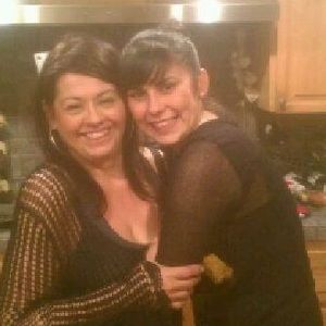 Meet your Posher, Yvette